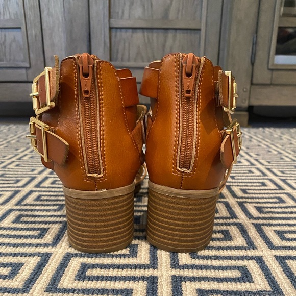 Tan Open Toe Ankle Wrap Sandals - Picture 4 of 6